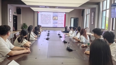 图书资料中心召开2025级阅读推广人会议